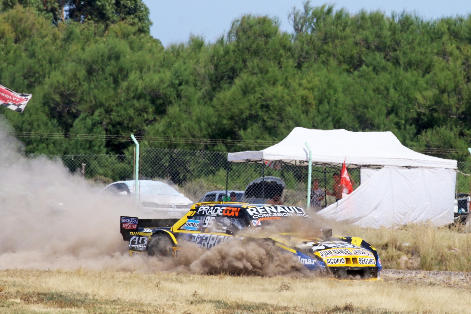 Las mejores fotos del sábado del Turismo Carretera en Viedma: WhatsApp Image 2023-02-11 at 14.43.53.jpeg